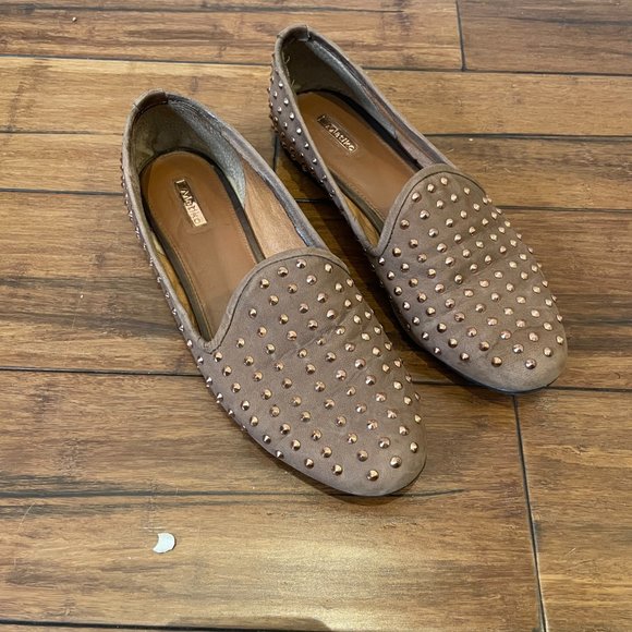Matiko Tan Loafer with Rose gold Studs -7.5- - Picture 6 of 14
